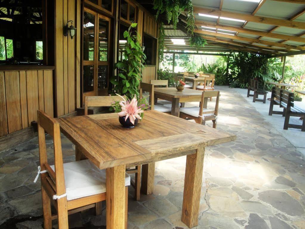 Gardenia Country Inn Tomohon Exterior foto